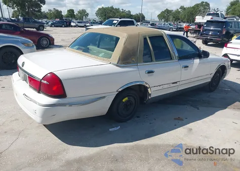 2000 Mercury Grand Marquis Gs z USA, uszkodzony, nr VIN 2MEFM74W1YX627789